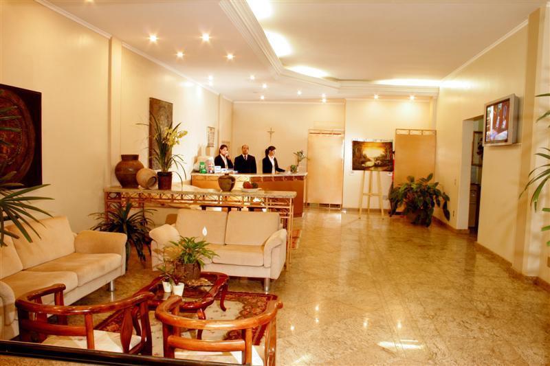 Rodes Palace Hotel Patrocínio Exterior foto