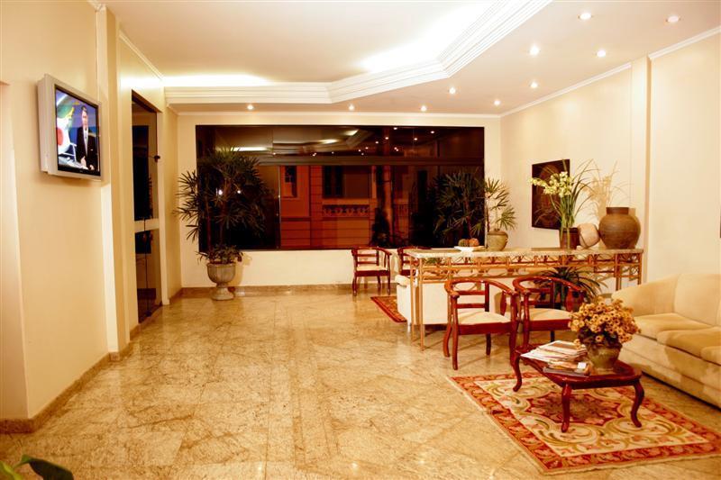 Rodes Palace Hotel Patrocínio Exterior foto